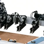 máy cưa bàn điều khiển bằng máy tính