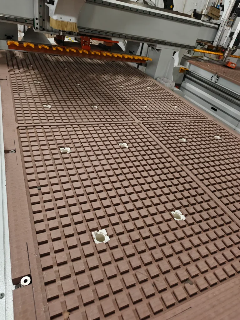 high speed atc cnc nesting machine with vacuum table