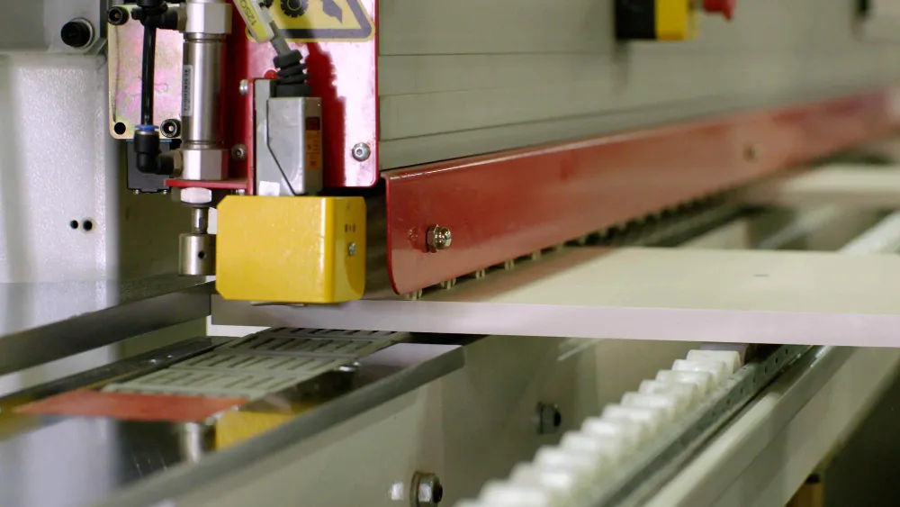 Máquina automática de colagem de bordas 2371