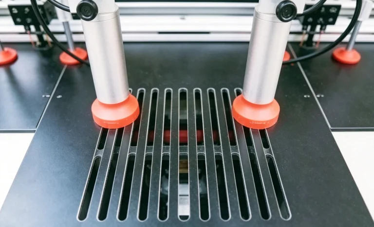 hinge and handle drilling machine for furniture production